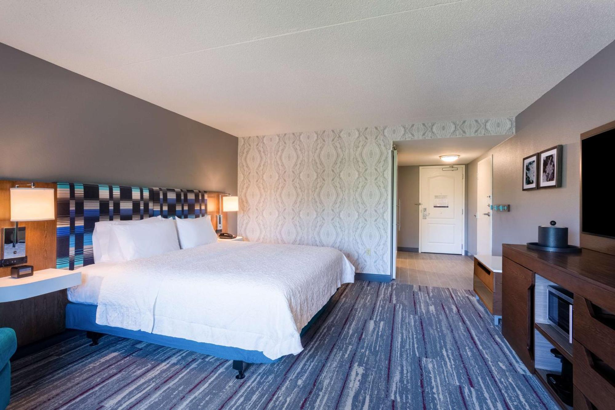 Hampton Inn & Suites Herndon-Reston Exterior foto
