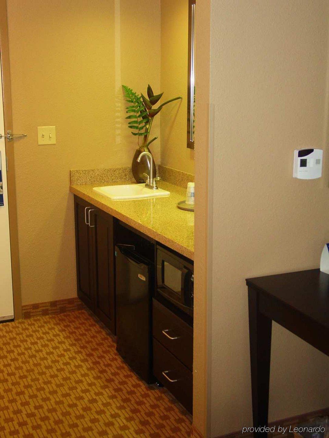 Hampton Inn & Suites Herndon-Reston Quarto foto